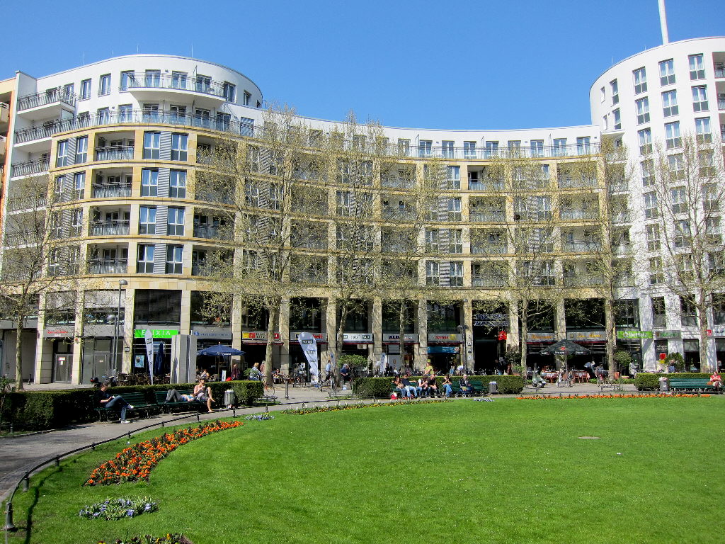 
Quartier am Prager Platz